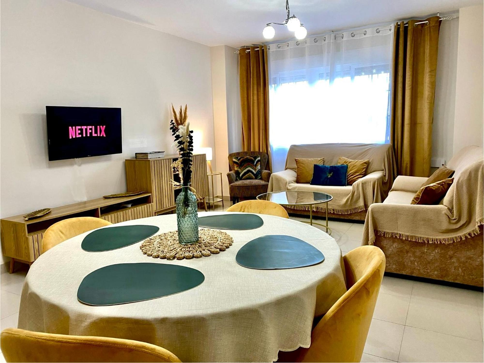Cuesta Del Sol Centro Apartment
